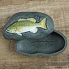 'Bass on Rock' Box